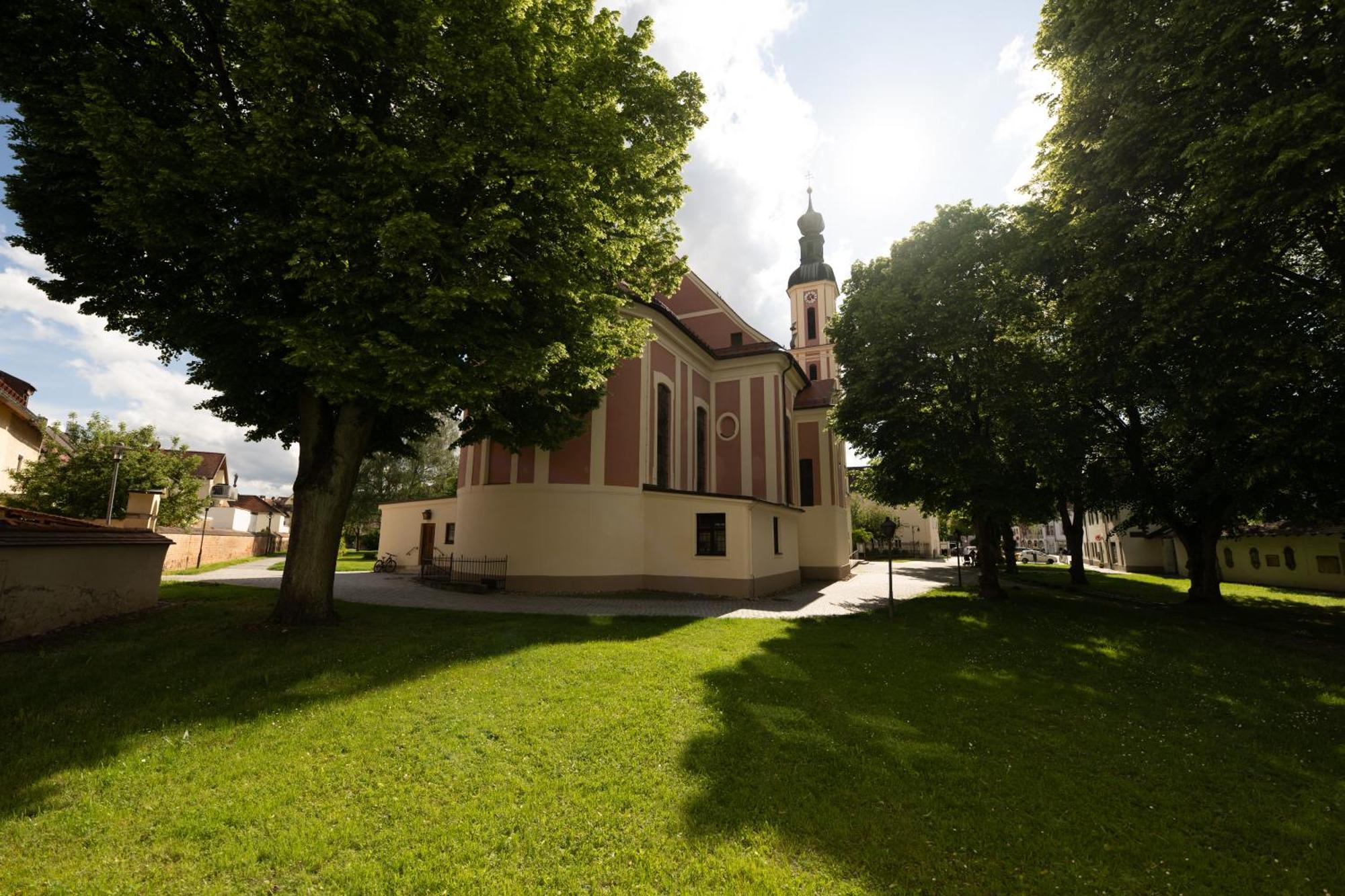 Am Gruenen Bug Neuburg an Der Donau